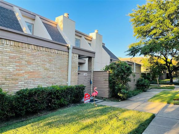3121 Park Lane Unit 1105