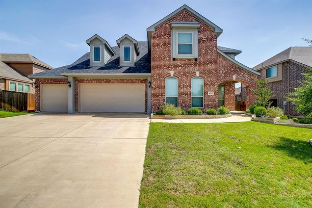 1024 Robles Way