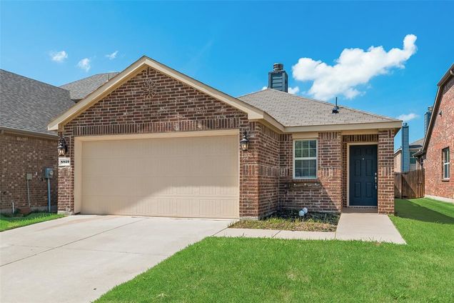8829 Deadwood Lane