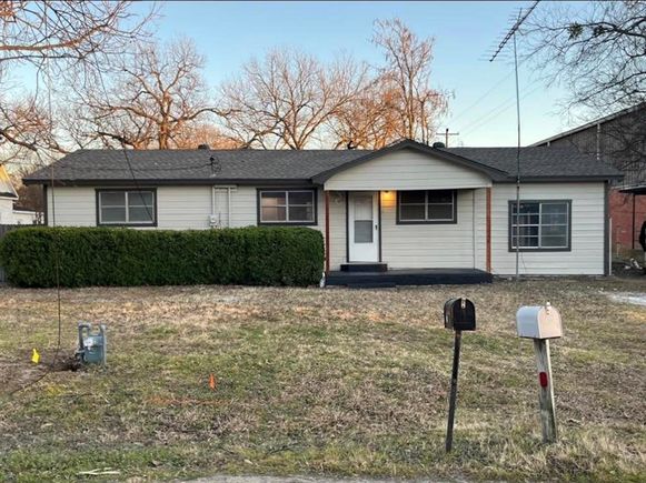 105 W College Street Blooming Grove, TX House Active - Photo 1 of 34. Opens carousel modal