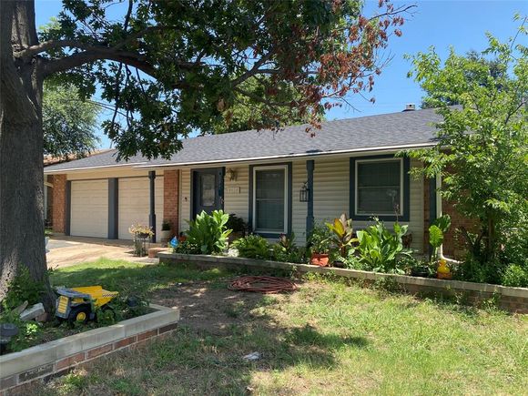 3424 Cardinal Lane