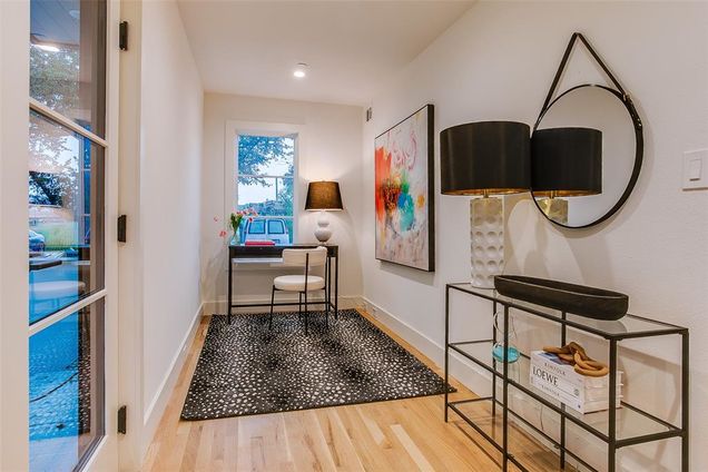 7207 Gaston Avenue Unit 1006