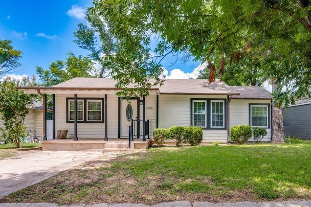 3370 W Boyce Avenue