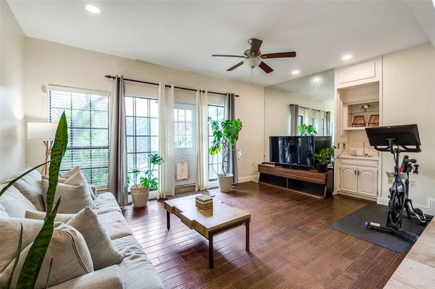 5100 Verde Valley Lane Unit 158 Dallas, TX Condo Active - Photo 1 of 24. Opens carousel modal