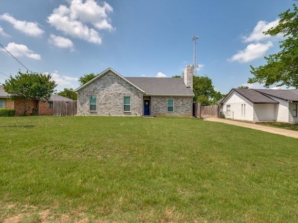 103 Creekside Court