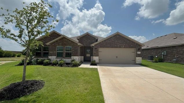 1913 Heritage Court Cleburne, TX House Active - Photo 1 of 17. Opens carousel modal
