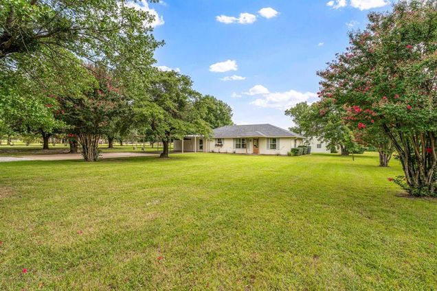 730 Forest Lane Stephenville, TX House Active - Photo 1 of 40. Opens carousel modal