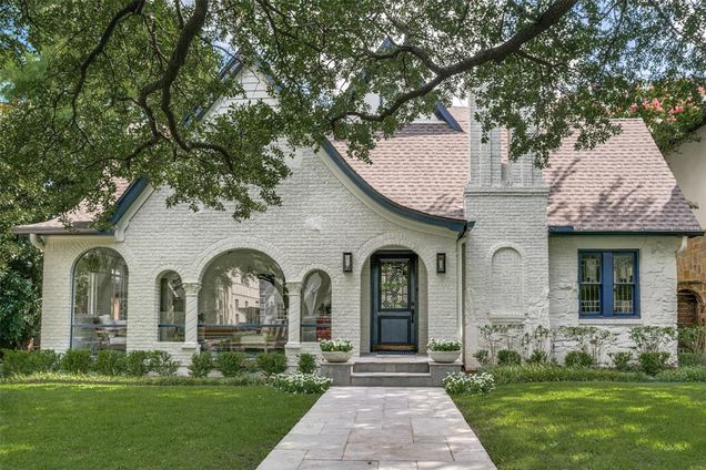4511 Livingston Avenue Highland Park, TX House Active - Photo 1 of 25. Opens carousel modal