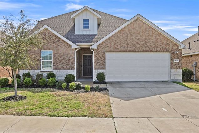5839 Melville Lane