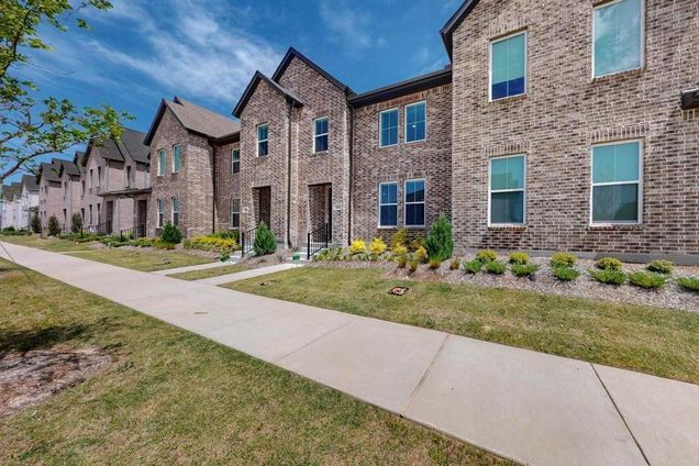 2812 Bluejack Road McKinney, TX Townhouse Active - Photo 1 of 40. Opens carousel modal