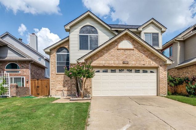 3803 Branch Hollow Circle