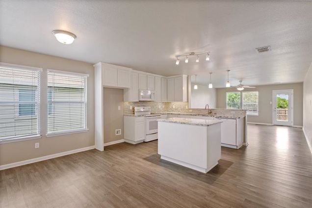 1005 Live Oak Drive