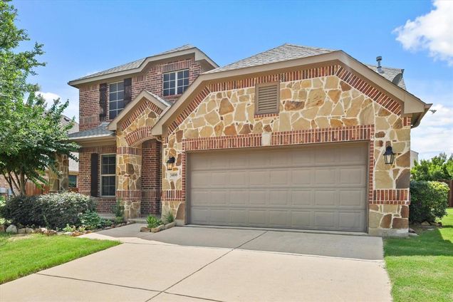3400 Glen Crest Lane