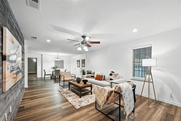 182 Willowcreek Lane Rockwall, TX House Active - Photo 1 of 25. Opens carousel modal