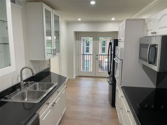 7824 Meadow Park Drive Dallas, TX Condo Active - Photo 1 of 9. Opens carousel modal