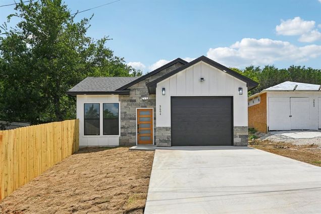 3604 Durango Trail Granbury, TX House Active - Photo 1 of 36. Opens carousel modal