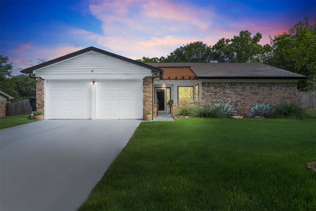 1302 Hemphill Drive Cleburne, TX House Active - Photo 1 of 40. Opens carousel modal
