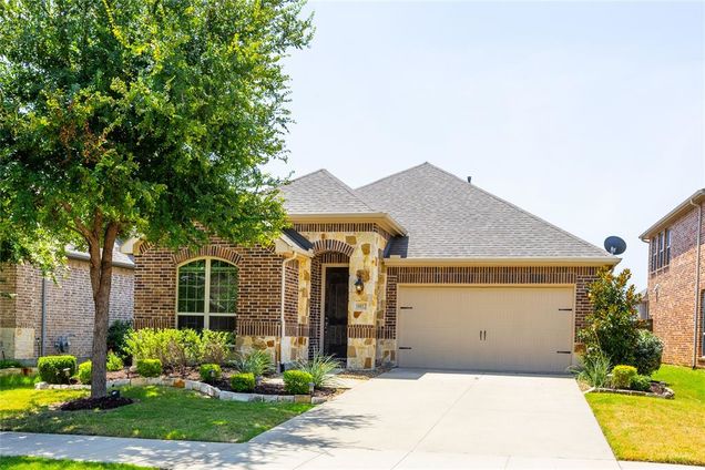 16012 High Line Drive Prosper, TX House Active - Photo 1 of 32. Opens carousel modal