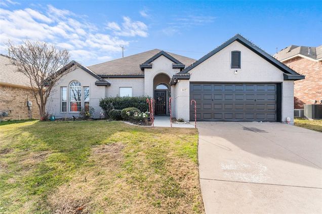 117 Baccus Drive Mesquite, TX House Active - Photo 1 of 22. Opens carousel modal