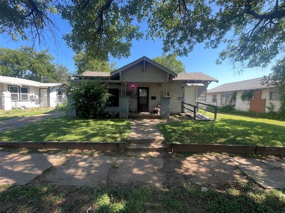 2122 Avenue G Wichita Falls, TX Multifamily Active - Photo 1 of 5. Opens carousel modal