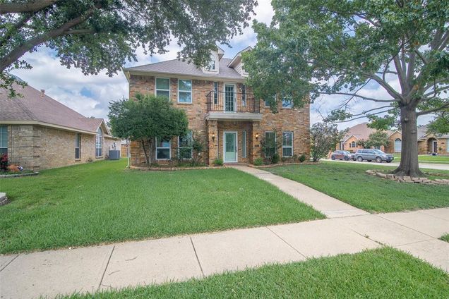 603 Amesbury Drive Mesquite, TX House Active - Photo 1 of 16. Opens carousel modal