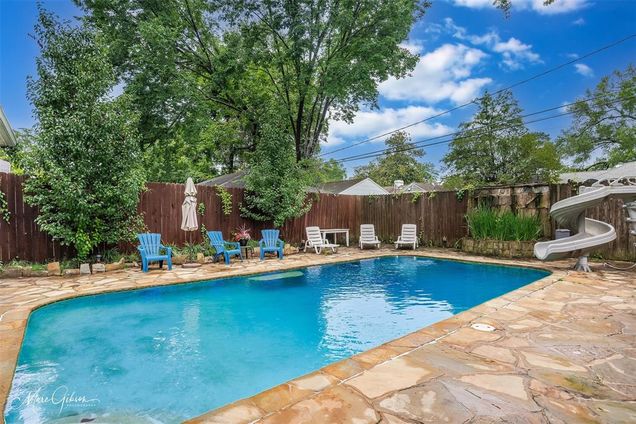 517 Ratcliff Street Shreveport, LA House Active - Photo 1 of 32. Opens carousel modal