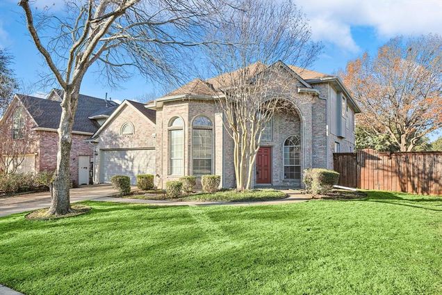 7929 Stapleton Drive