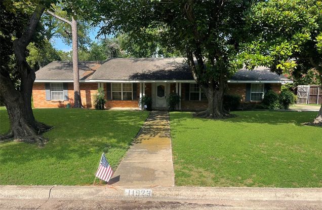 11923 Quincy Lane Lane Dallas, TX House Active - Photo 1 of 1. Opens carousel modal