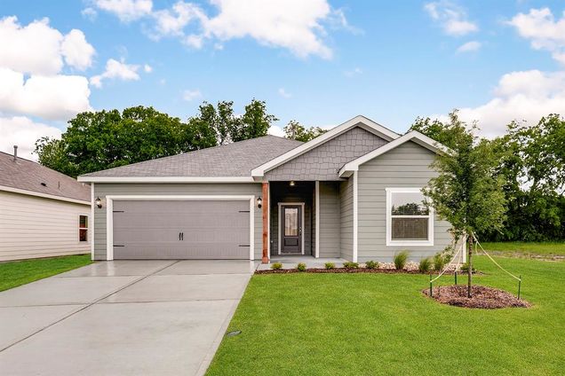 207 Southgate Drive Terrell, TX House Active - Photo 1 of 6. Opens carousel modal
