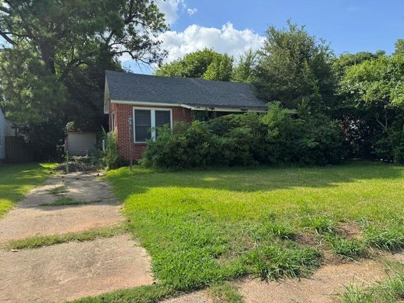 1141 Schex Drive Bossier City, LA House Active - Photo 1 of 14. Opens carousel modal