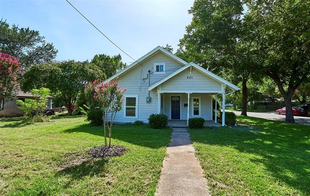 401 S Ebrite Street Mesquite, TX House Active - Photo 1 of 36. Opens carousel modal