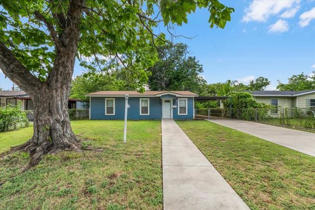 4021 Neches Street Fort Worth, TX House Active - Photo 1 of 14. Opens carousel modal