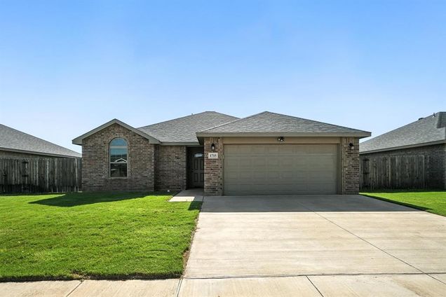 1715 Sweetwater Lane