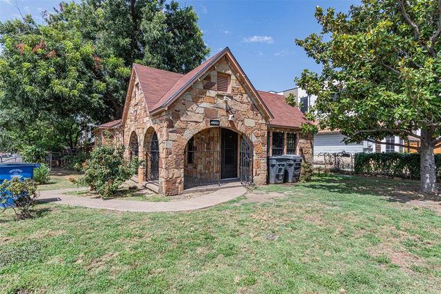 4603 Fairmount Street Dallas, TX House Active - Photo 1 of 13. Opens carousel modal