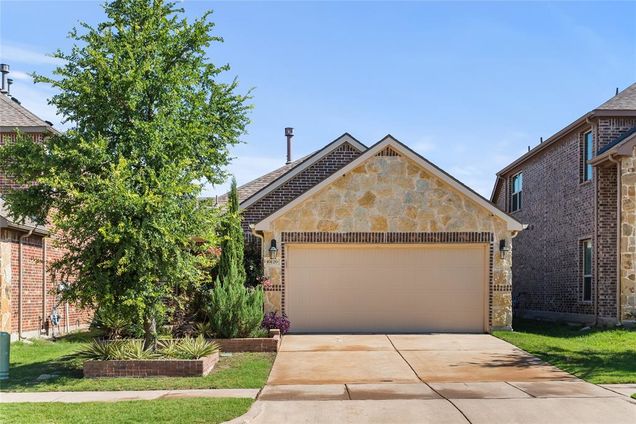 10120 Houston Way McKinney, TX House Active - Photo 1 of 23. Opens carousel modal