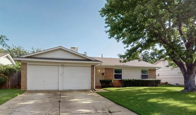 713 Dewberry Drive