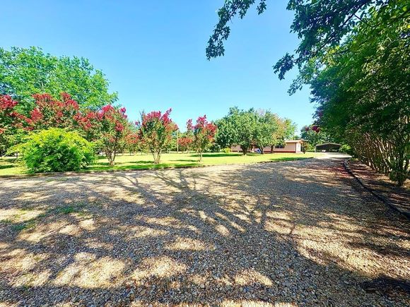 4510 County Road 2700