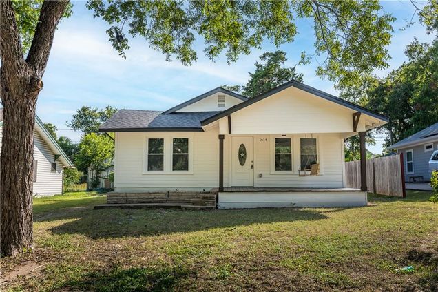 1614 N 11th Street Waco, TX House Sold - Photo 1 of 1. Opens carousel modal