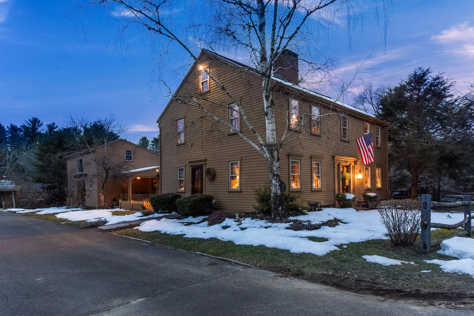 136 N Ave, Rochester, MA 02770 Estately 🧡 MLS 21801859