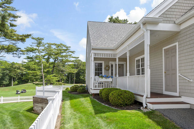 9 Sea Knoll Court