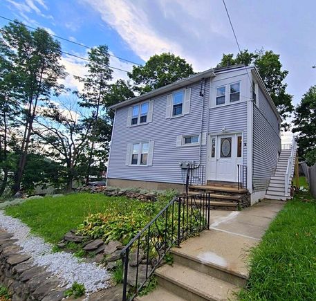 229 Washington Street Gardner, MA Multifamily Sold - Photo 1 of 18. Opens carousel modal