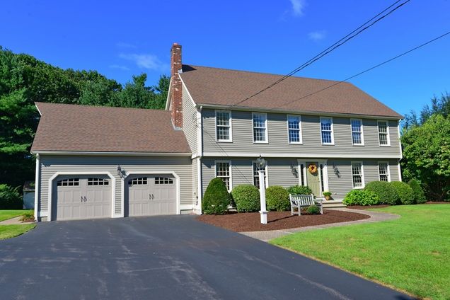 3 Essex Street Norfolk, MA House Sold - Photo 1 of 40. Opens carousel modal