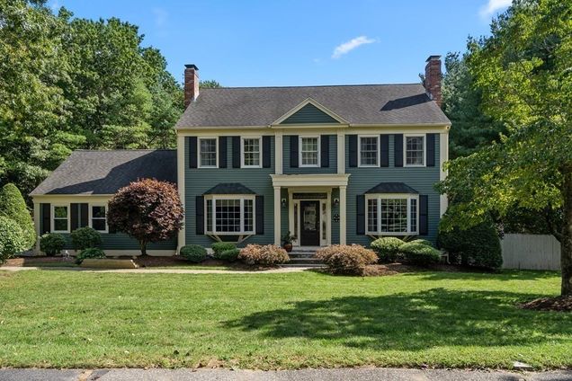 6 Ridgeway Road North Reading, MA House Sold - Photo 1 of 38. Opens carousel modal