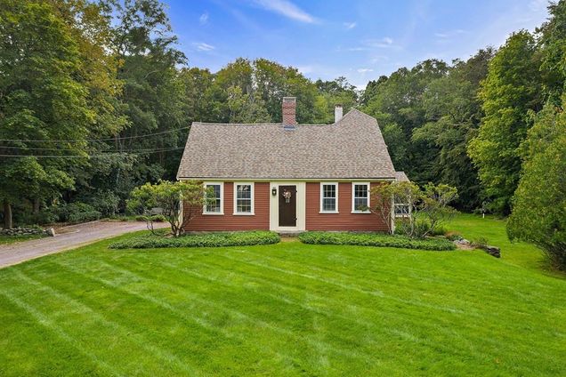 35 Station St Marshfield, MA House Sold - Photo 1 of 42. Opens carousel modal
