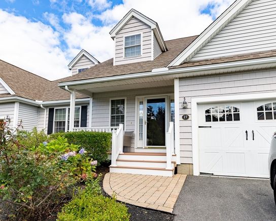 27 Riley Rd Unit 27 Lunenburg, MA Condo Sold - Photo 1 of 40. Opens carousel modal