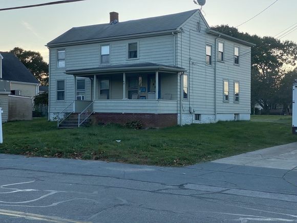 743 Dartmouth St Dartmouth, MA Multifamily Sold - Photo 1 of 5. Opens carousel modal