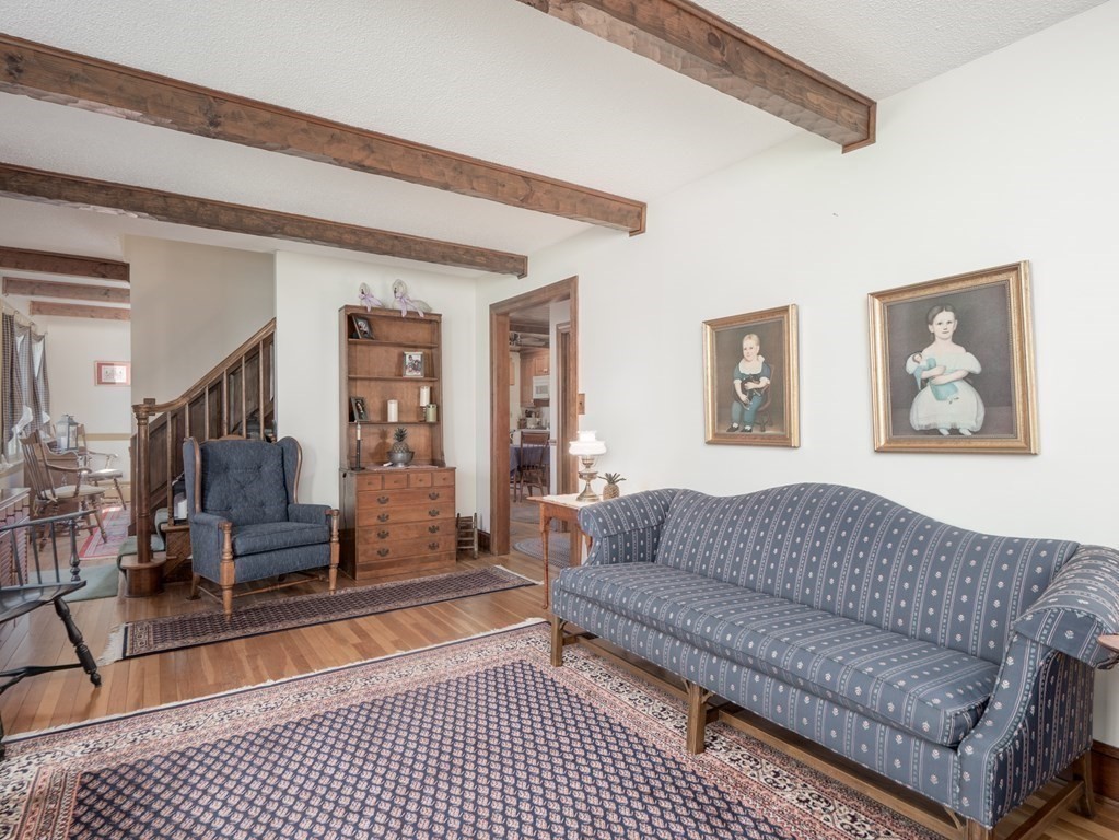 32 Mattapoisett Rd, MA 02743 Estately 🧡 MLS 72957345