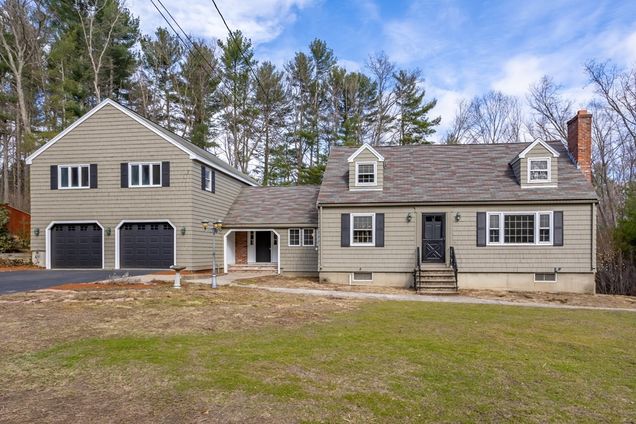 12 Stag Drive Billerica, MA House Sold - Photo 1 of 36. Opens carousel modal