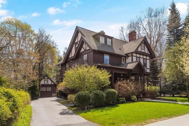 433 Main Street Winchester, MA House Sold - Photo 1 of 42. Opens carousel modal