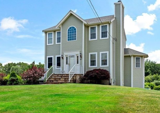 47 Buckingham Dr Swansea, MA House Sold - Photo 1 of 34. Opens carousel modal